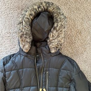 Liz Claiborne women’s long jacket. Size medium